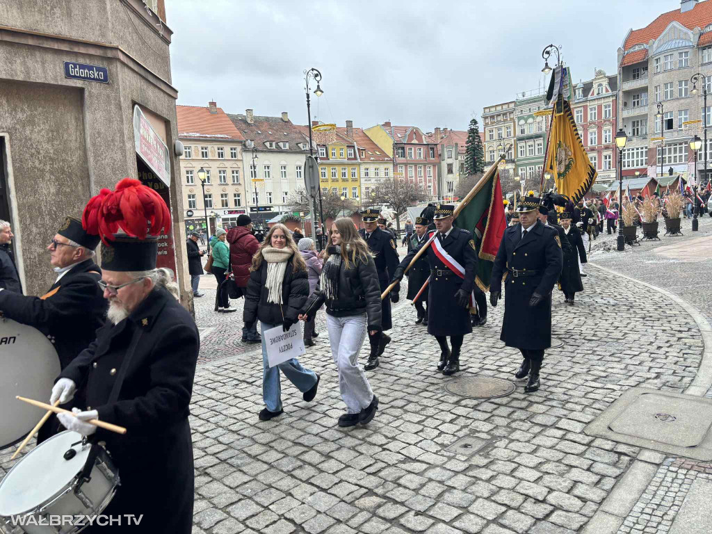 Parada Górnicza przeszła ulicami Wałbrzycha