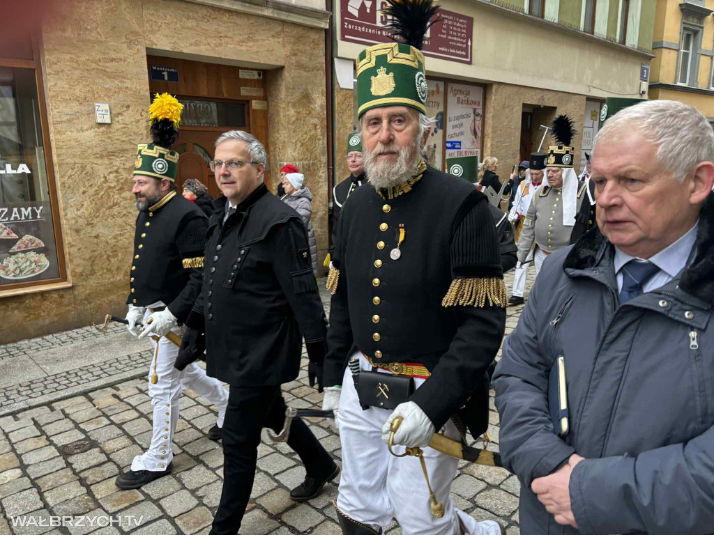 Parada Górnicza przeszła ulicami Wałbrzycha