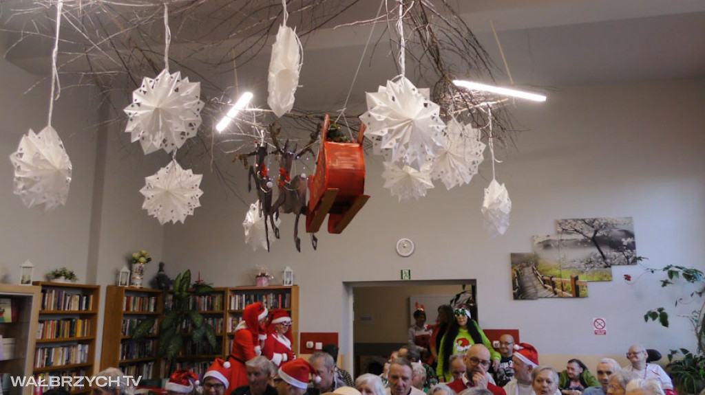 Mikołaj odwiedził wałbrzyskich seniorów