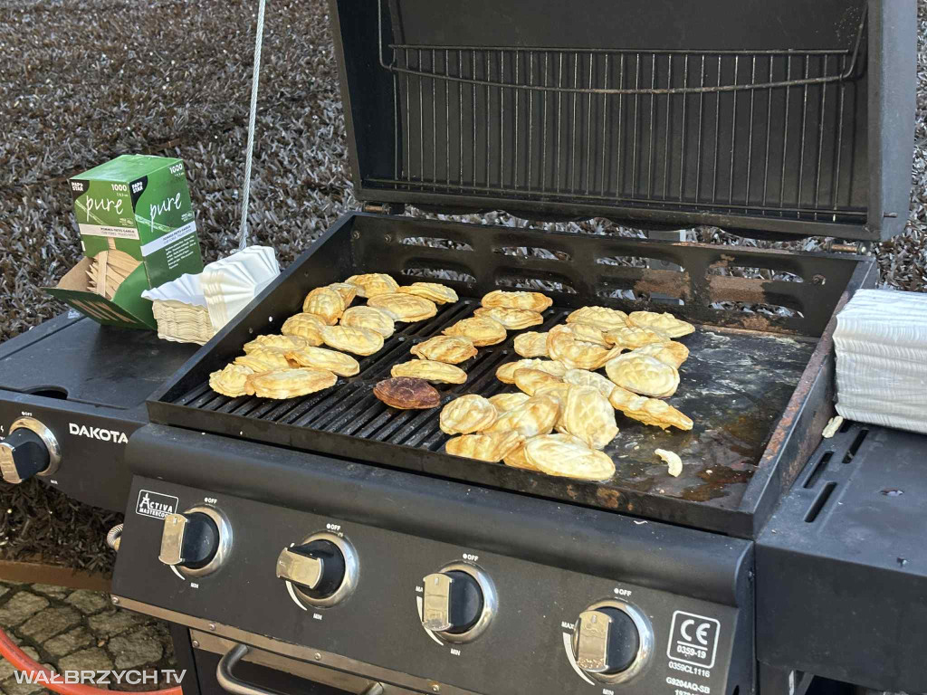 Jarmark Świąteczny oficjalnie otwarty