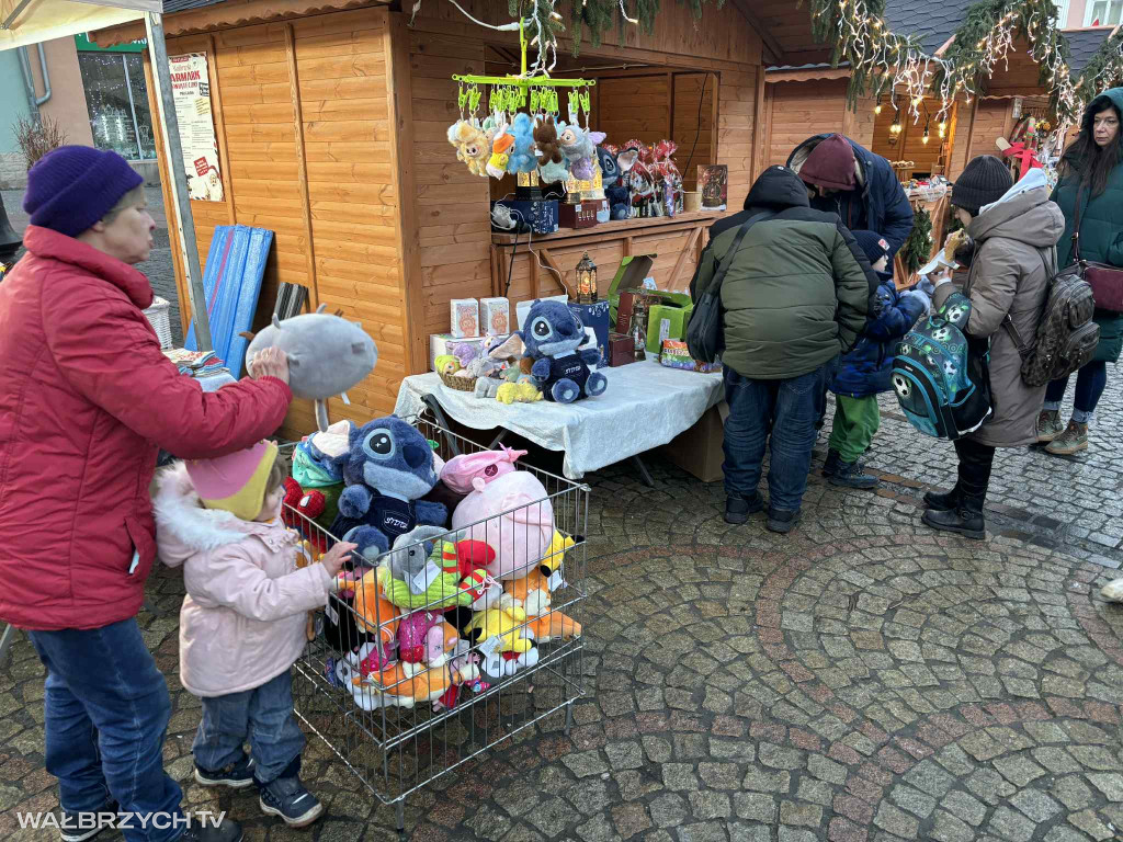 Jarmark Świąteczny oficjalnie otwarty