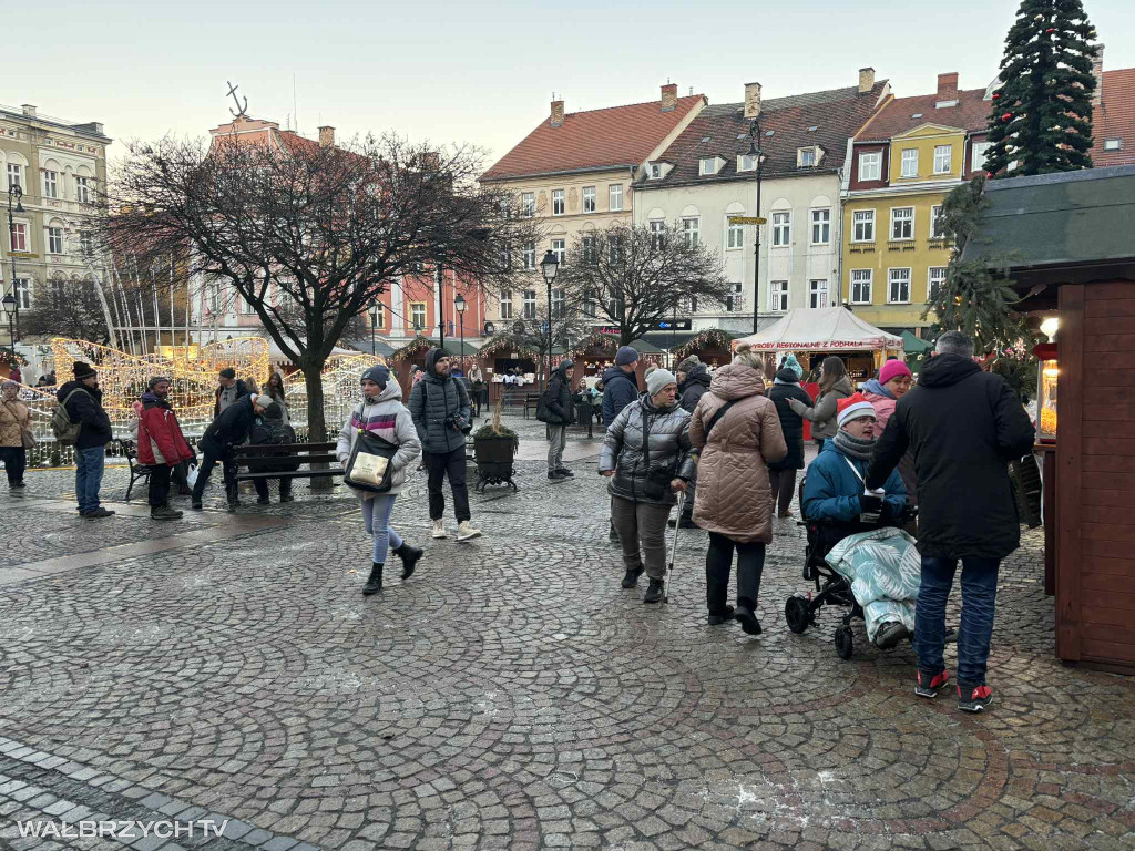 Jarmark Świąteczny oficjalnie otwarty
