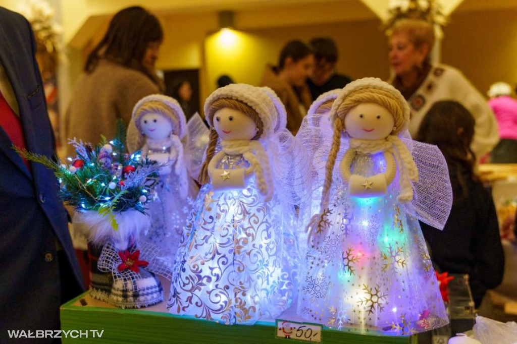 Wigilia 2025: Uśmiech i życzliwość - tego życzymy