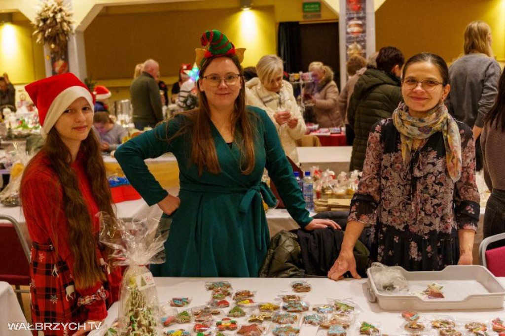 Wigilia 2025: Uśmiech i życzliwość - tego życzymy