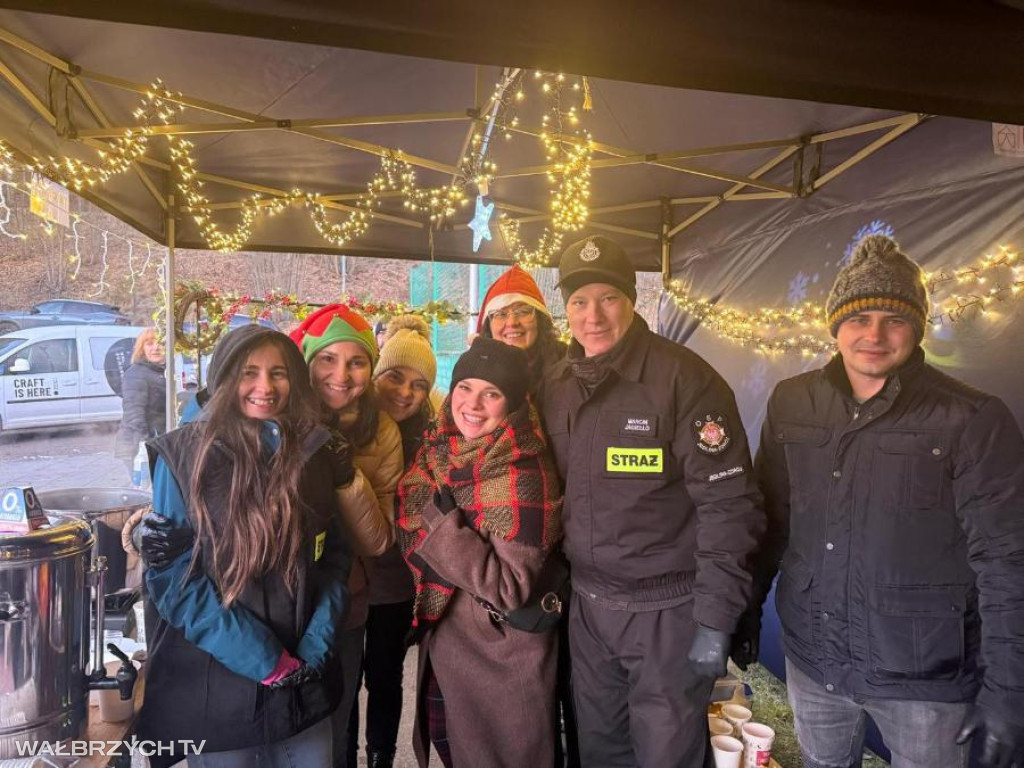 Wigilia 2025: Uśmiech i życzliwość - tego życzymy