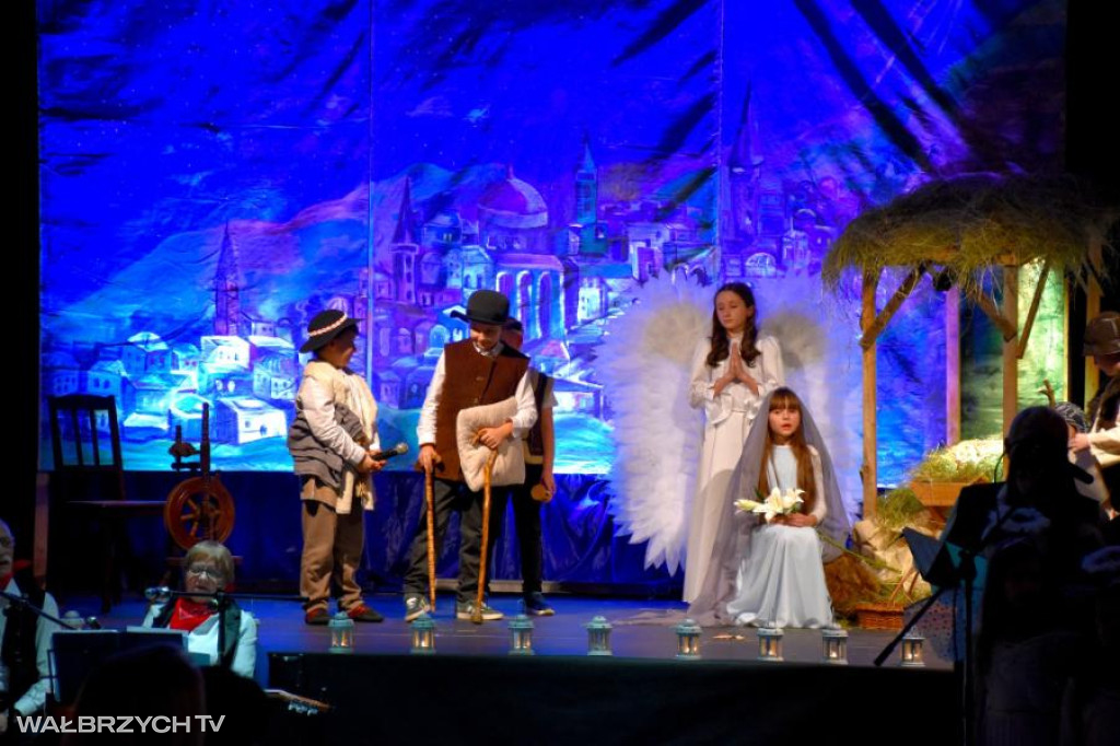 Wigilia 2025: Uśmiech i życzliwość - tego życzymy