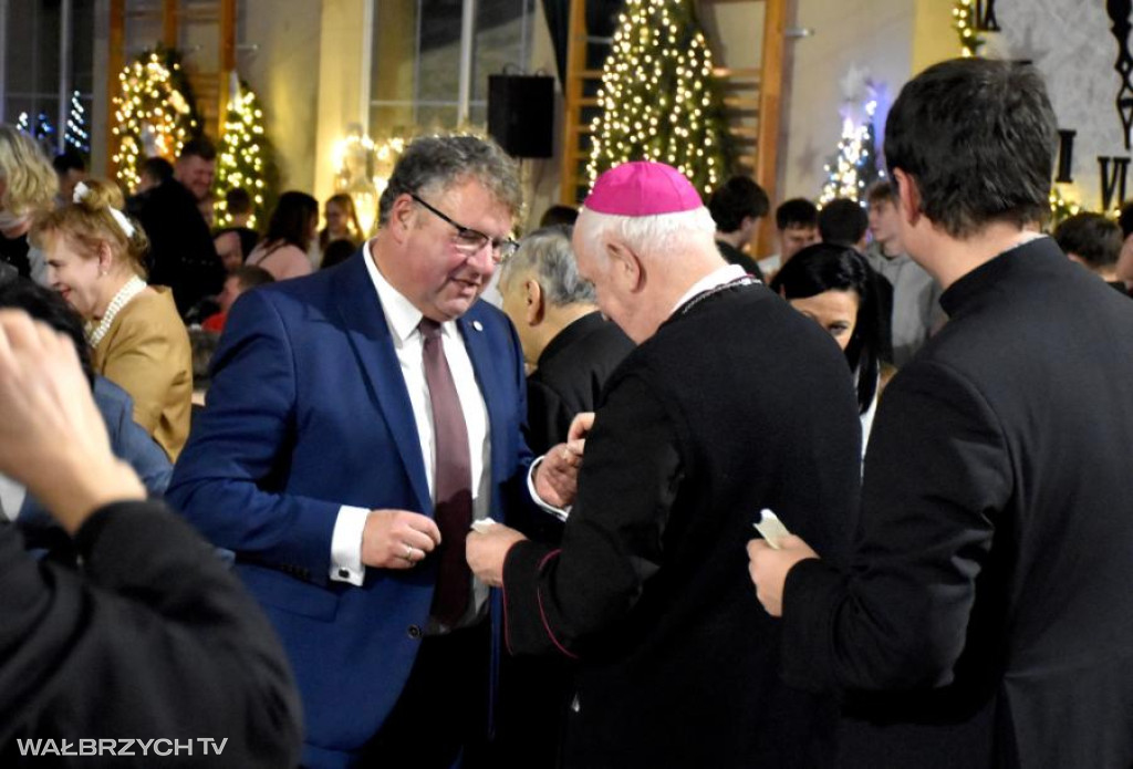 Wigilia 2025: Uśmiech i życzliwość - tego życzymy