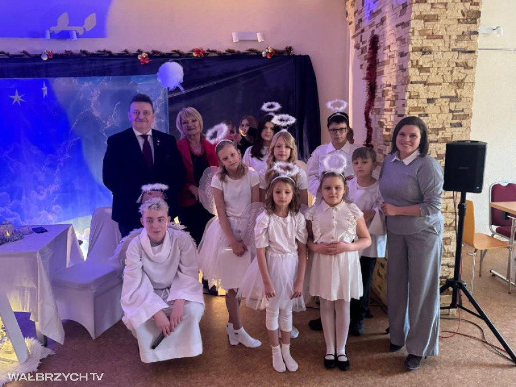 Wigilia 2025: Uśmiech i życzliwość - tego życzymy