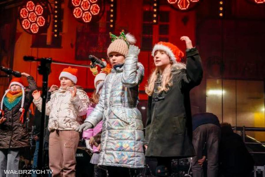 Wigilia 2025: Uśmiech i życzliwość - tego życzymy