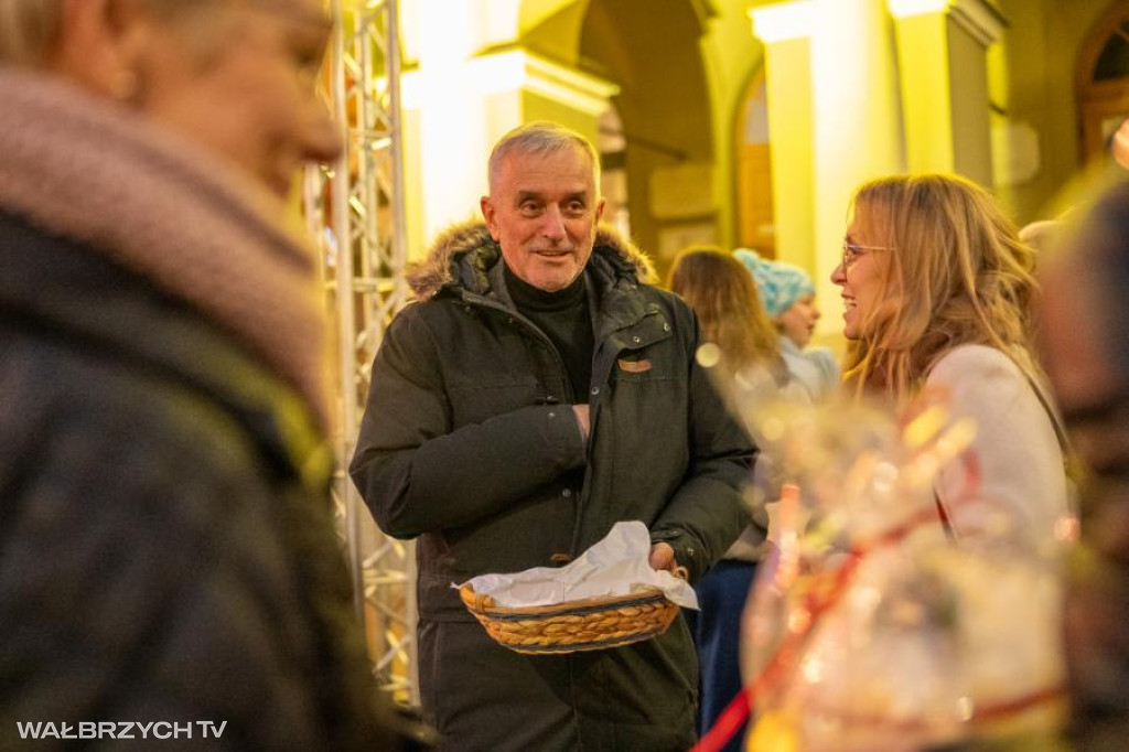 Wigilia 2025: Uśmiech i życzliwość - tego życzymy