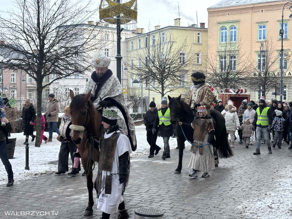 Orszak Trzech Króli przeszedł ulicami Wałbrzycha