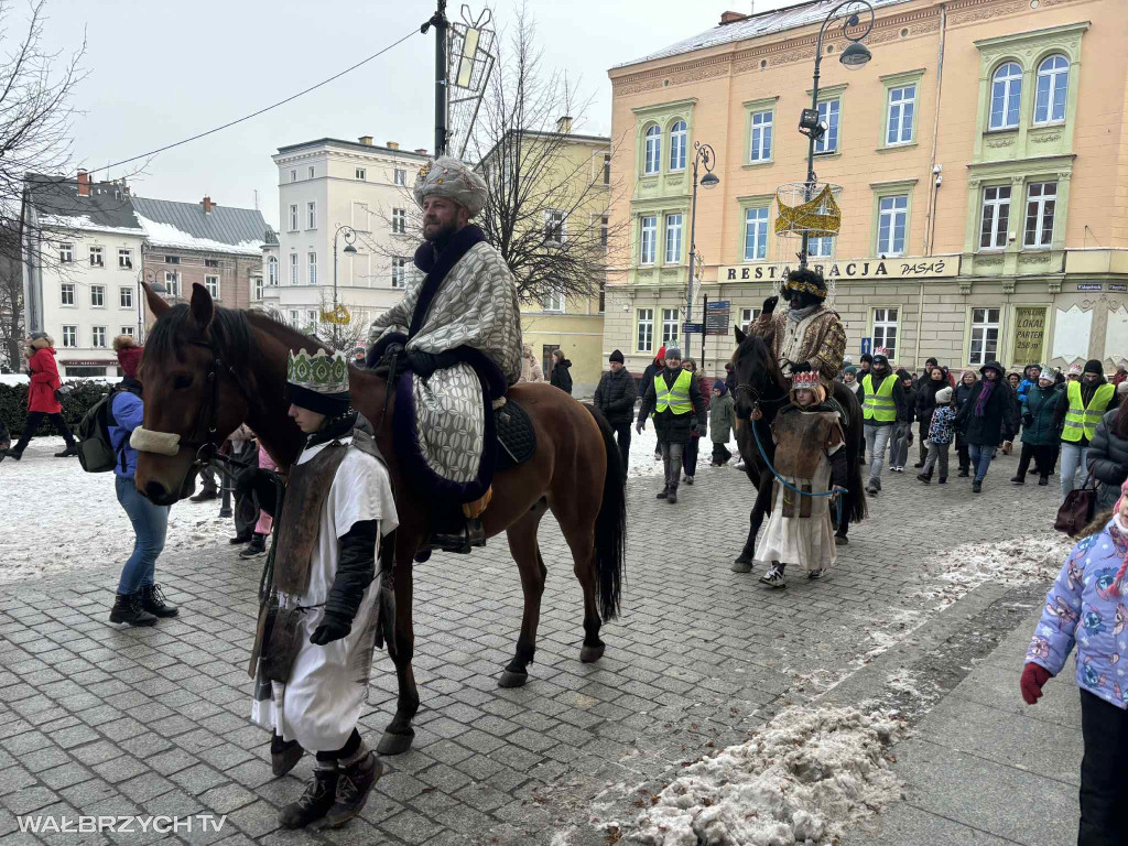 Orszak Trzech Króli przeszedł ulicami Wałbrzycha