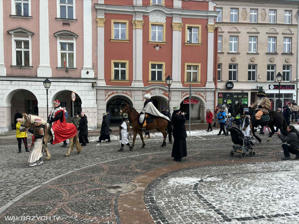 Orszak Trzech Króli przeszedł ulicami Wałbrzycha