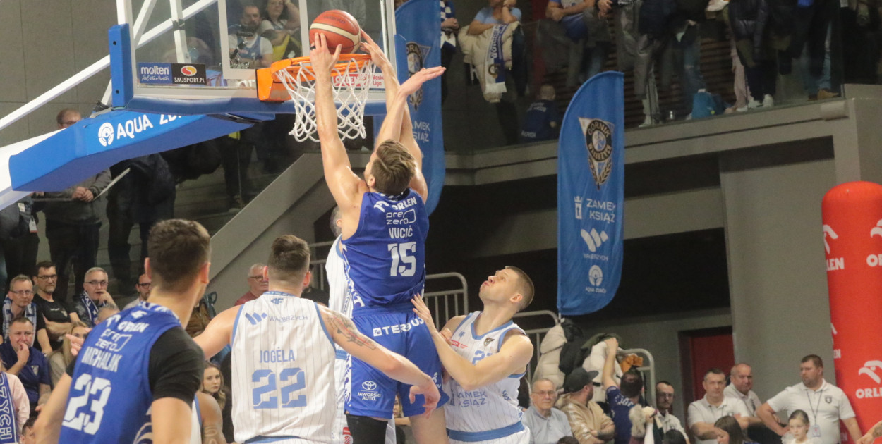 Górnik Wałbrzych  przegrał z Anwilem