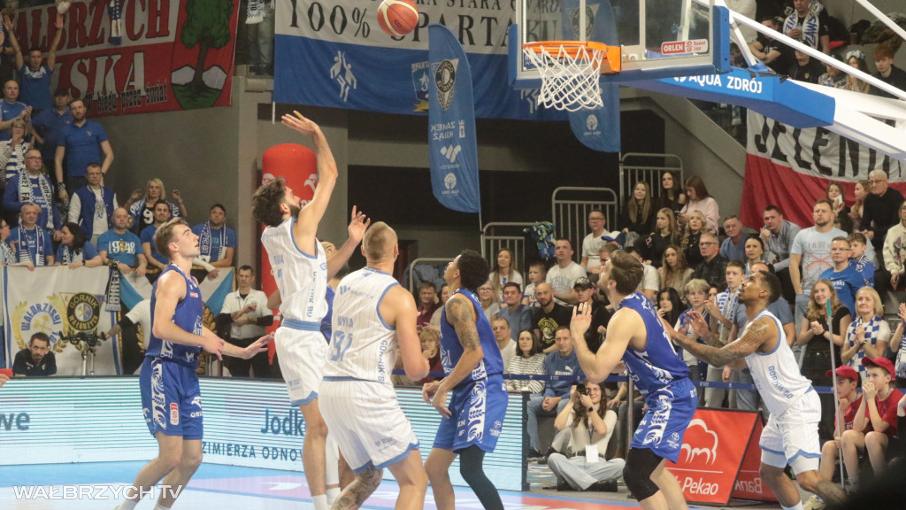 Górnik Wałbrzych  przegrał z Anwilem