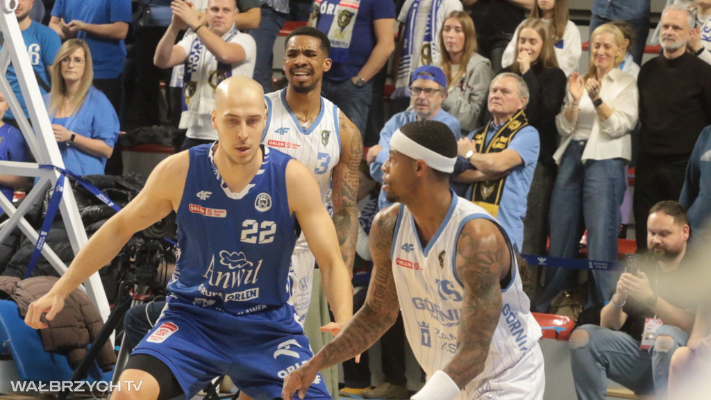 Górnik Wałbrzych  przegrał z Anwilem