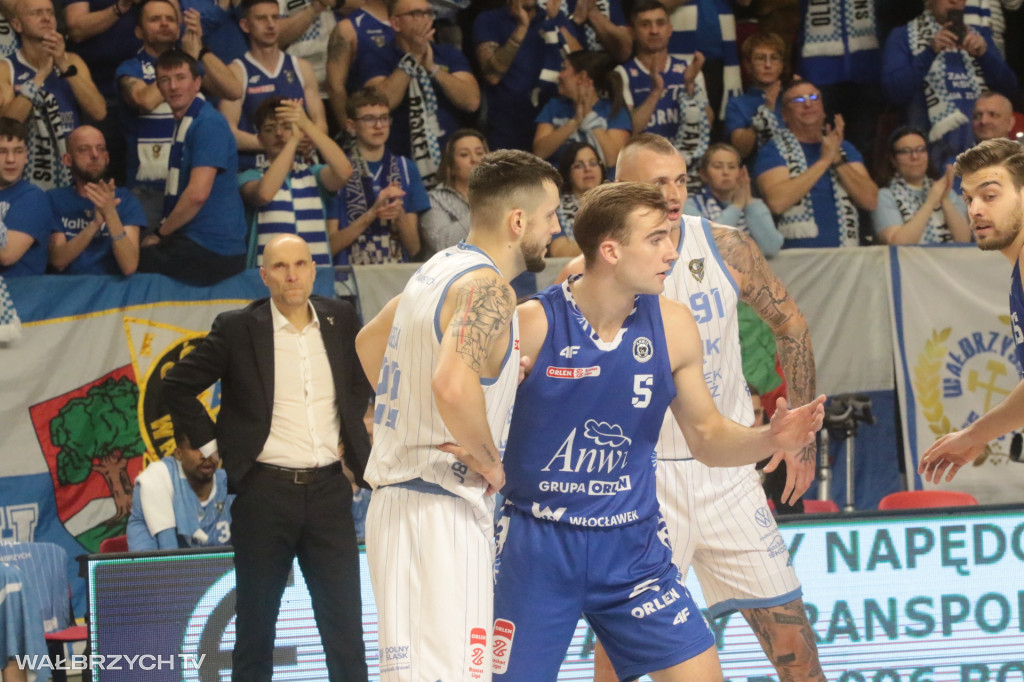 Górnik Wałbrzych  przegrał z Anwilem