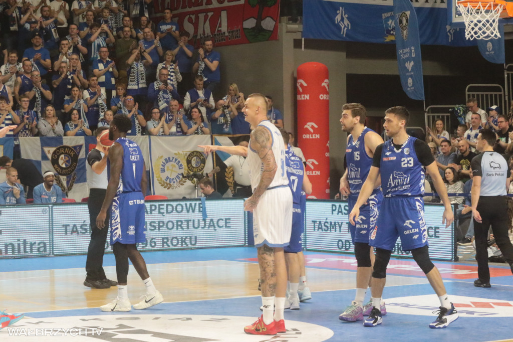 Górnik Wałbrzych  przegrał z Anwilem