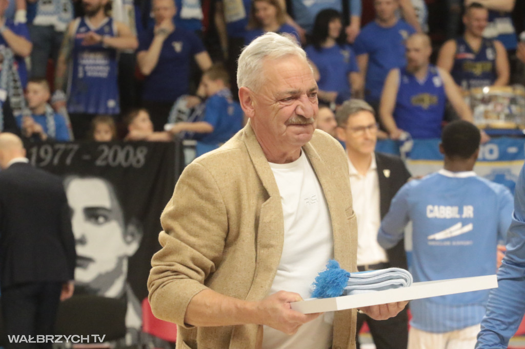 Górnik Wałbrzych  przegrał z Anwilem