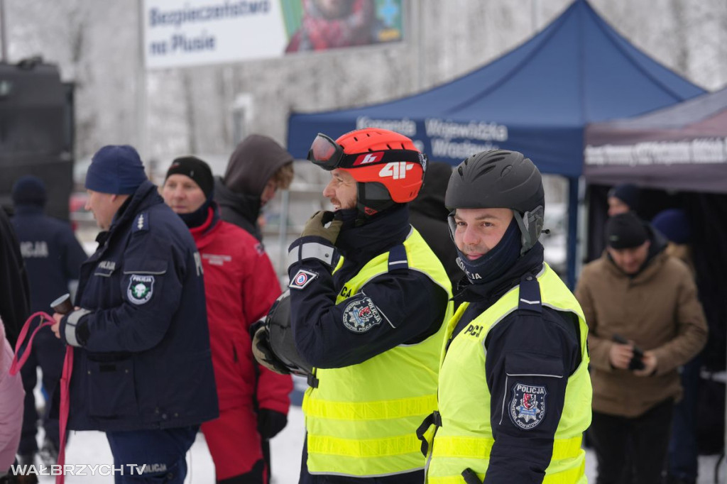 Festyn Bezpieczne Ferie w Czarnowie