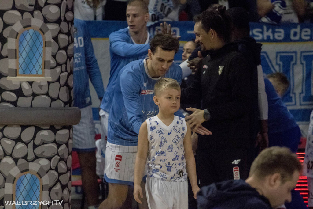 Górnik Zamek Ksiaż Vs Energia Trefl