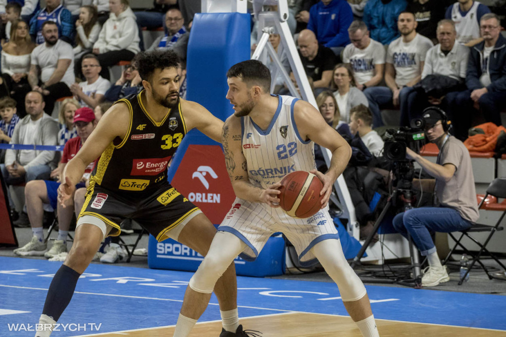 Górnik Zamek Ksiaż Vs Energia Trefl