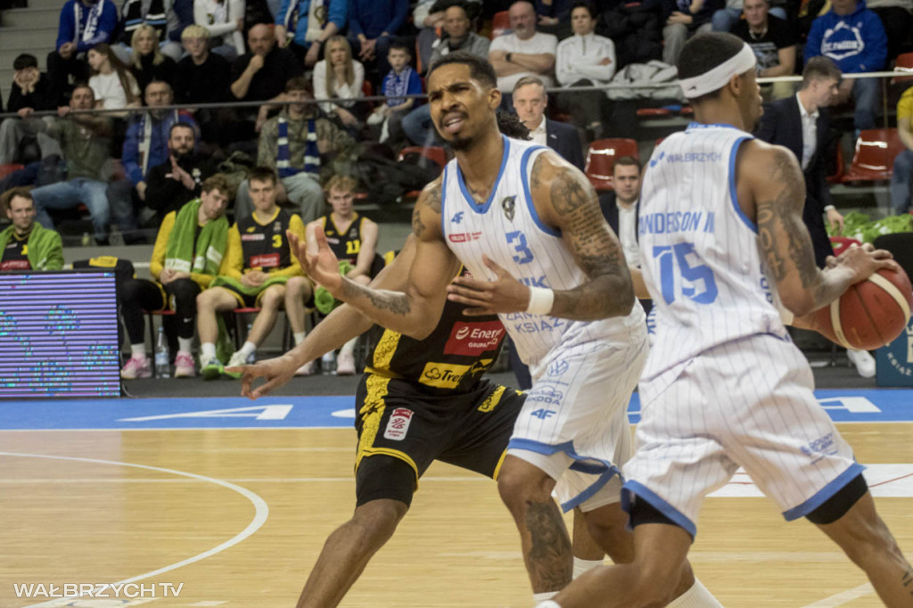 Górnik Zamek Ksiaż Vs Energia Trefl