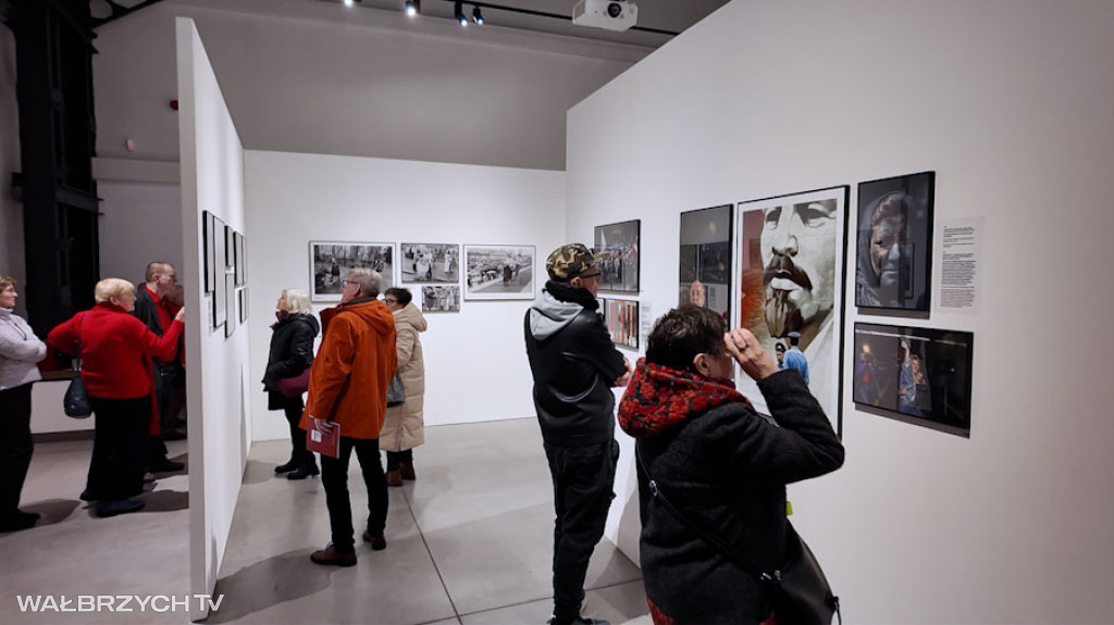 Wystawa Chrisa Niedenthala w BWA