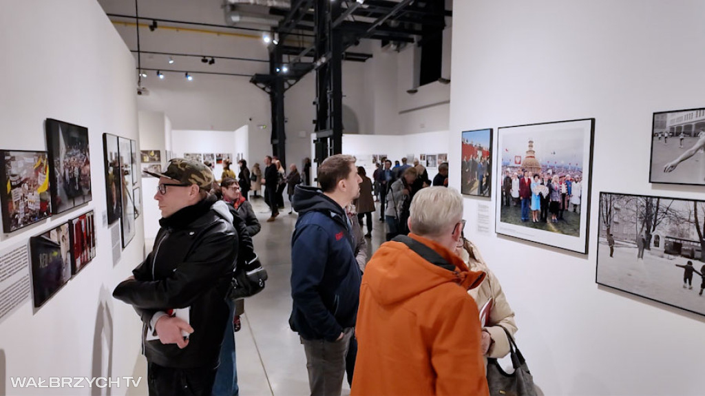 Wystawa Chrisa Niedenthala w BWA