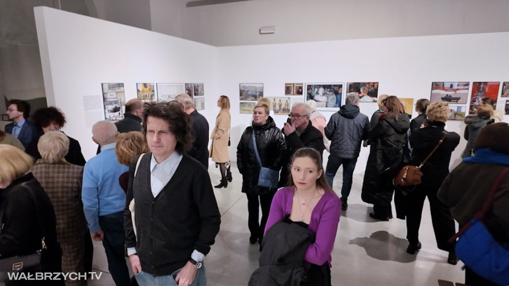 Wystawa Chrisa Niedenthala w BWA