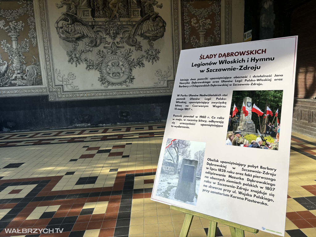 Około 300 dzieci uroczyście odśpiewało Hymn Polski