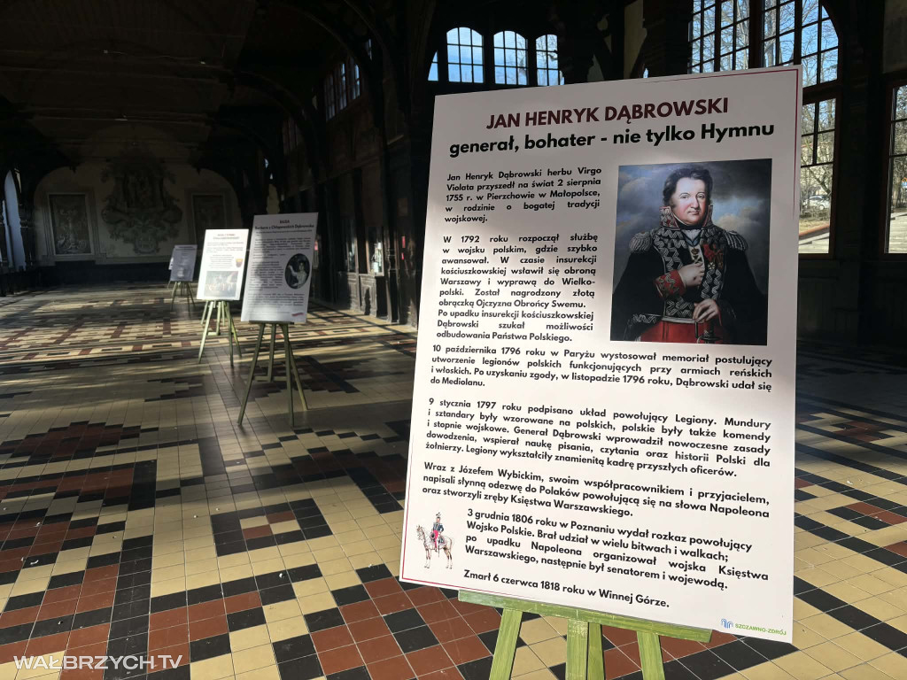 Około 300 dzieci uroczyście odśpiewało Hymn Polski