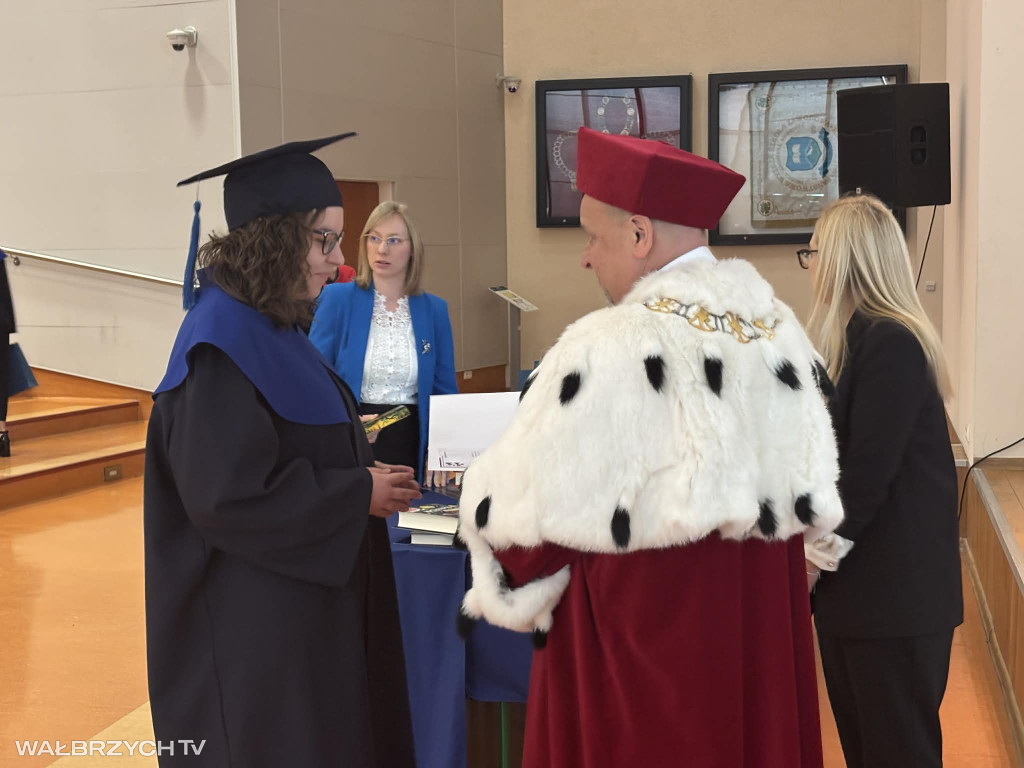 52 absolwentów ANS AS gotowych podbić rynek pracy