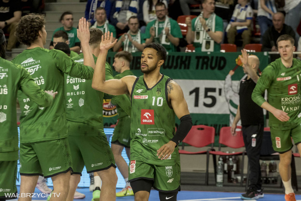 OBL: Górnik Zamek Książ - Miasto Szkła Krosno