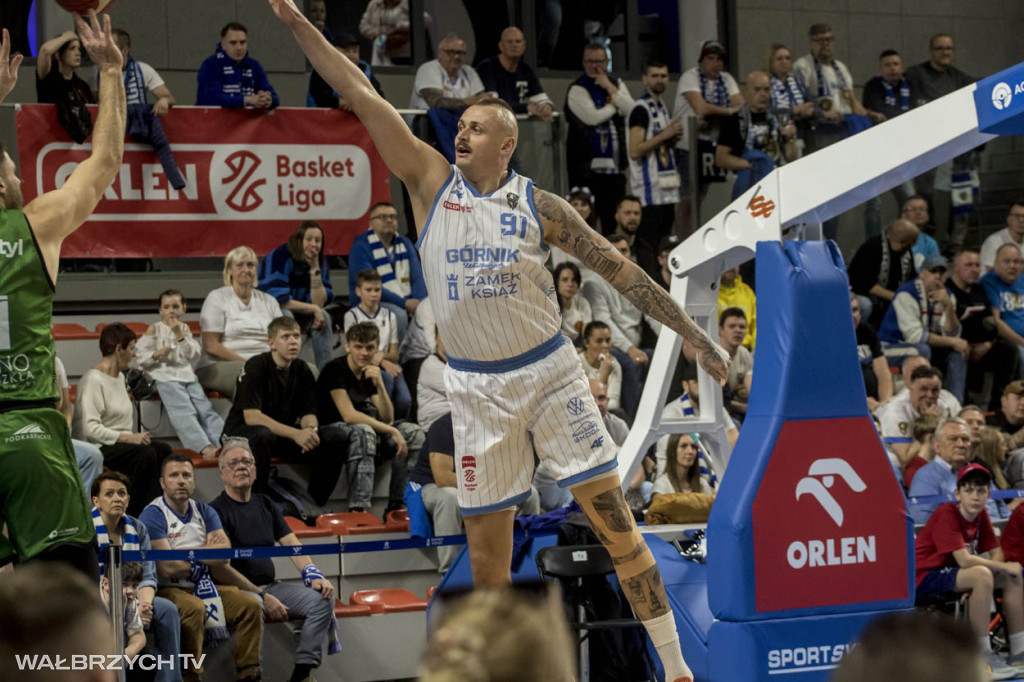 OBL: Górnik Zamek Książ - Miasto Szkła Krosno