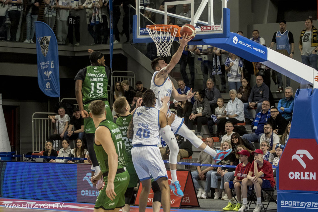 OBL: Górnik Zamek Książ - Miasto Szkła Krosno