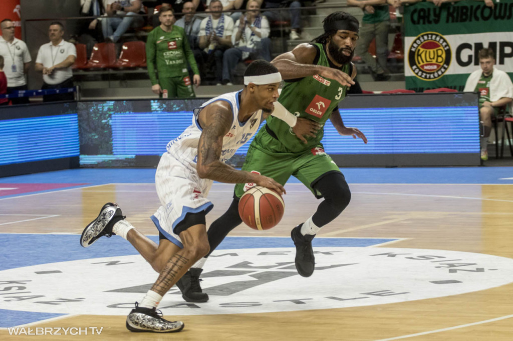 OBL: Górnik Zamek Książ - Miasto Szkła Krosno