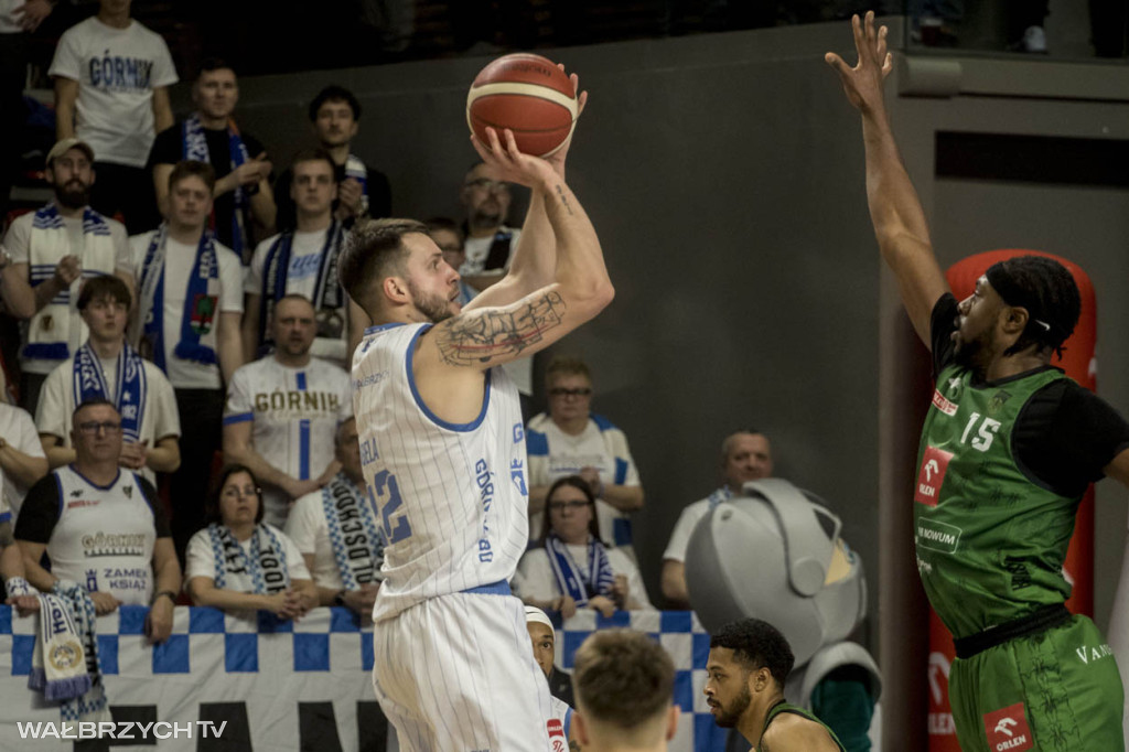 OBL: Górnik Zamek Książ - Miasto Szkła Krosno