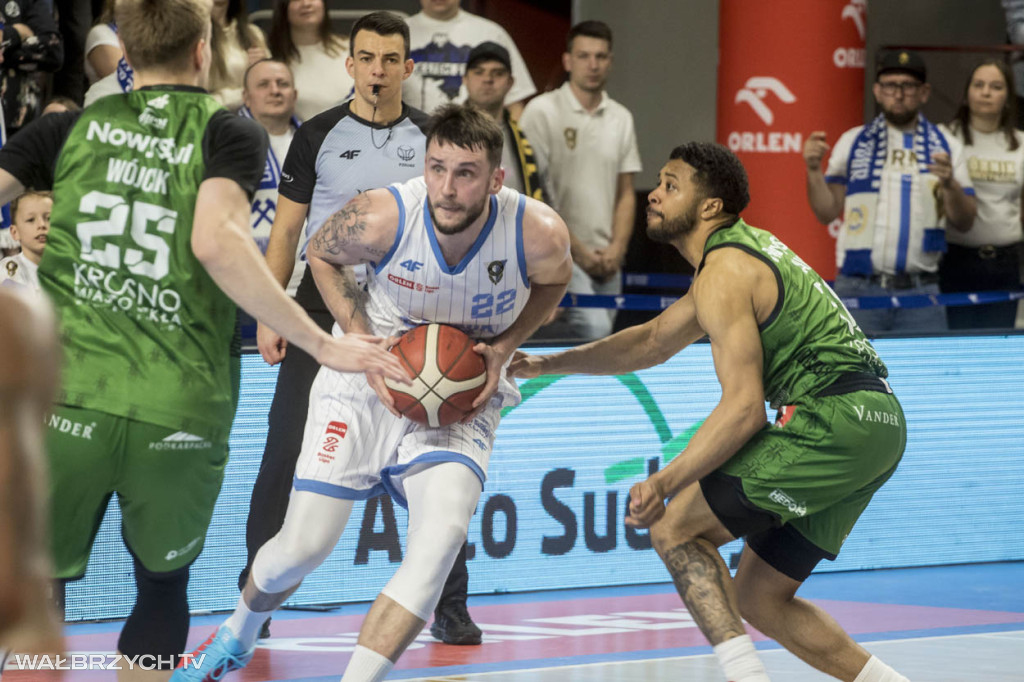 OBL: Górnik Zamek Książ - Miasto Szkła Krosno