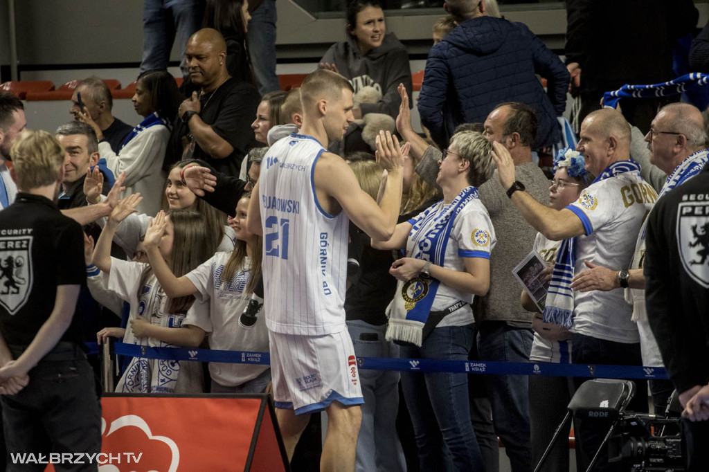 OBL: Górnik Zamek Książ - Miasto Szkła Krosno