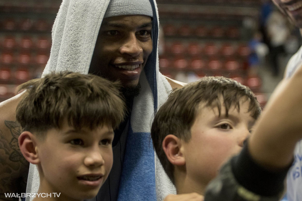 OBL: Górnik Zamek Książ - Miasto Szkła Krosno