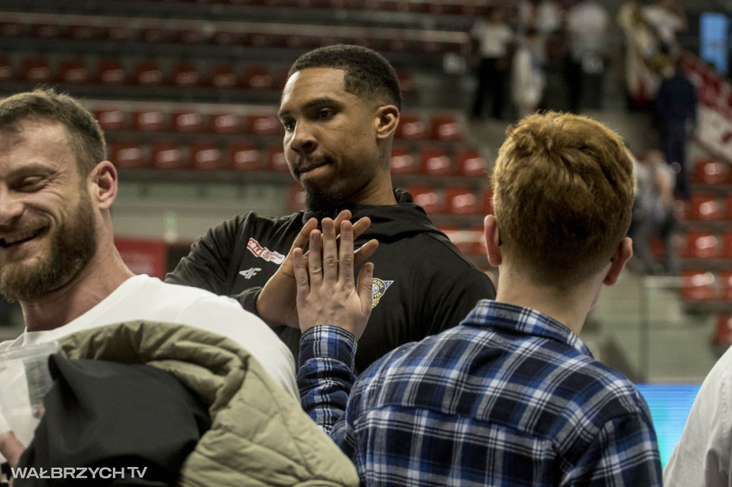 OBL: Górnik Zamek Książ - Miasto Szkła Krosno