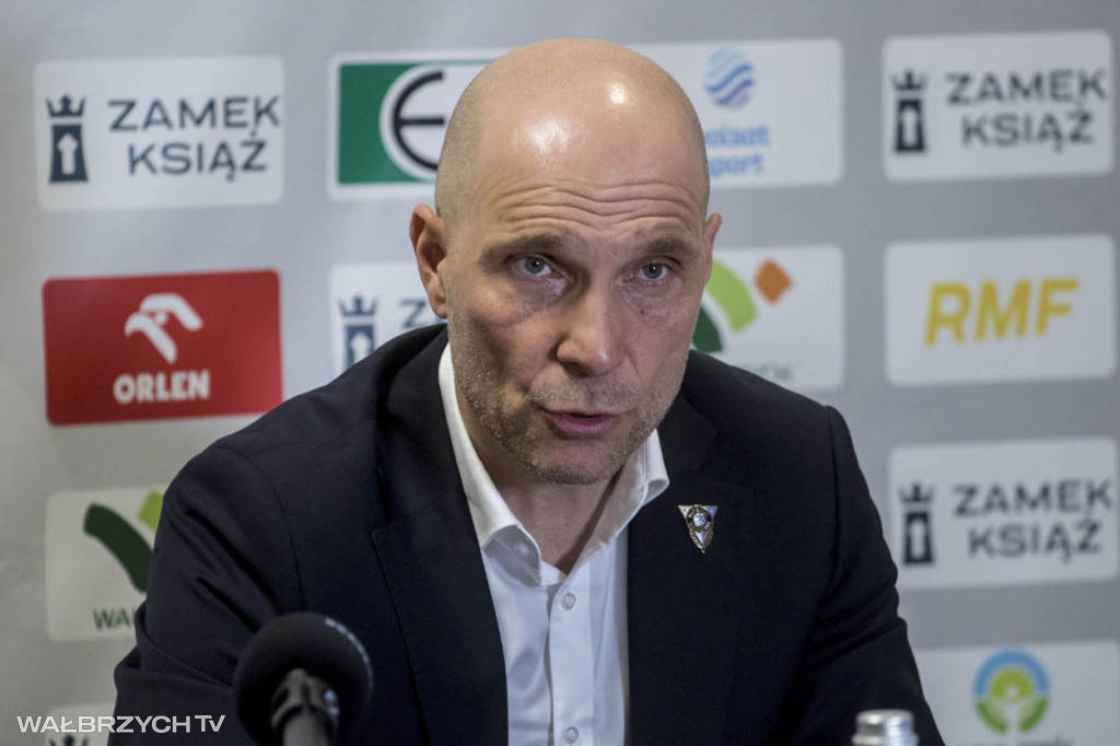 OBL: Górnik Zamek Książ - Miasto Szkła Krosno