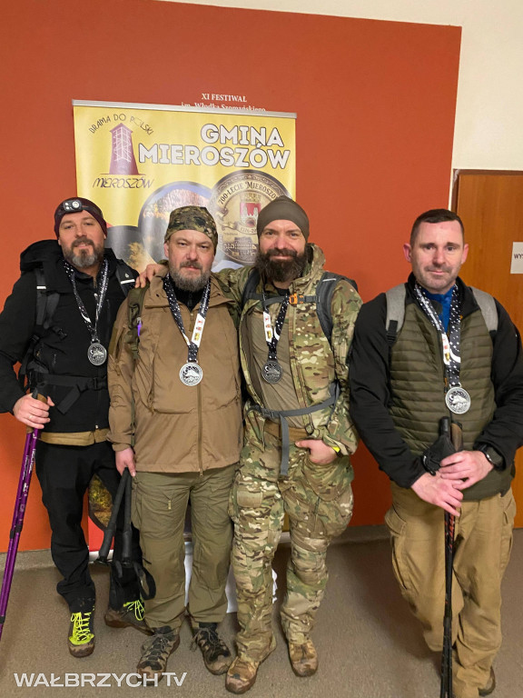 Na mecie VI Mieroszowskiej Nocnej Tułaczki Górskiej