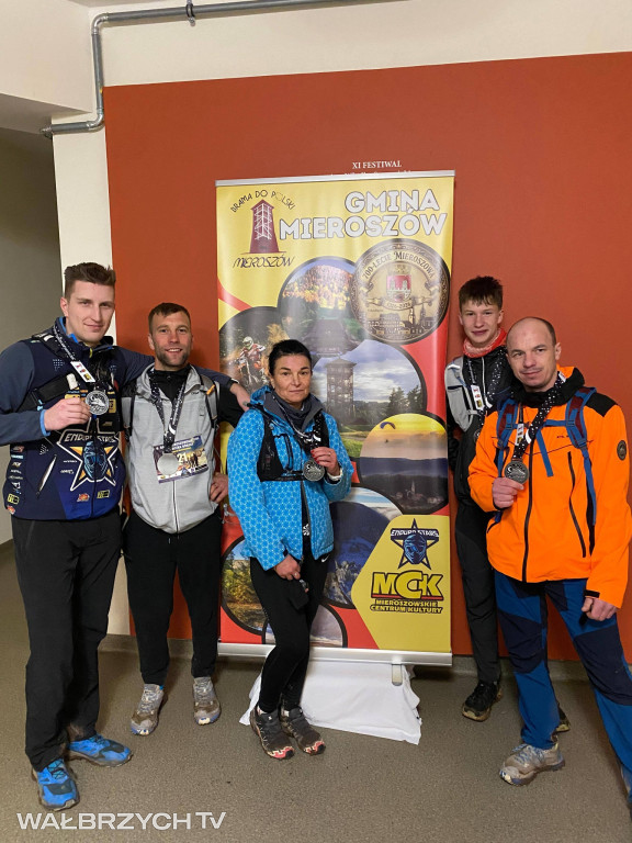 Na mecie VI Mieroszowskiej Nocnej Tułaczki Górskiej