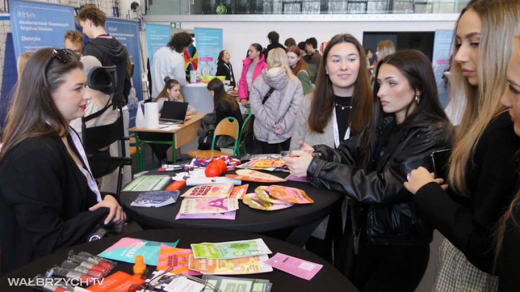 Targi Pracy i Kariery - Dzień Otwarty w ANS AS