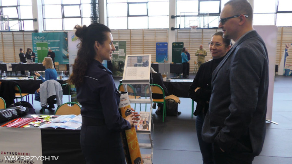 Targi Pracy i Kariery - Dzień Otwarty w ANS AS