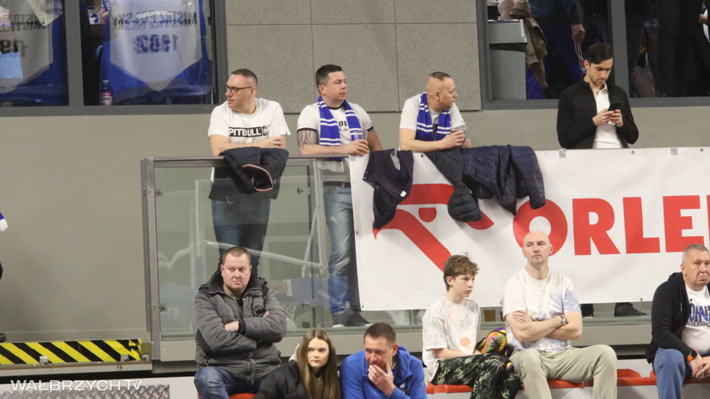 Górnik wygrywa z Arką