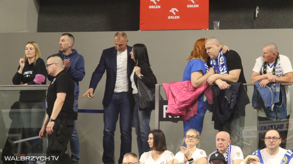 Górnik wygrywa z Arką