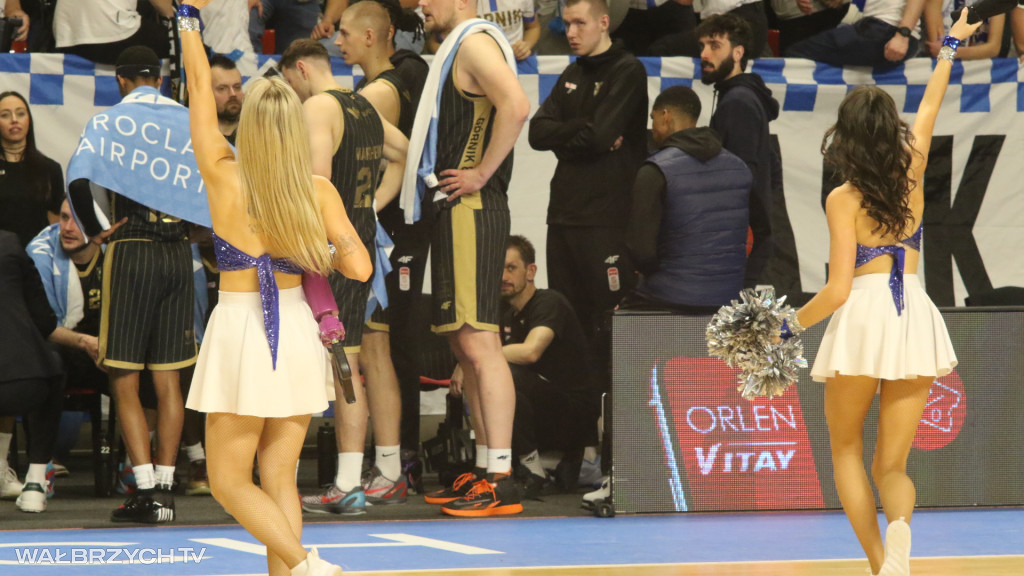 Górnik wygrywa z Arką